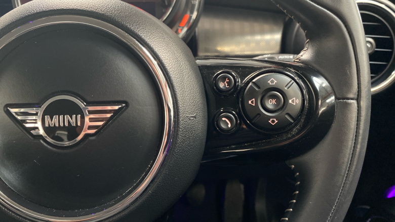 MINI Hatchback 1.5 Cooper Exclusive II 3dr Petrol Hatchback